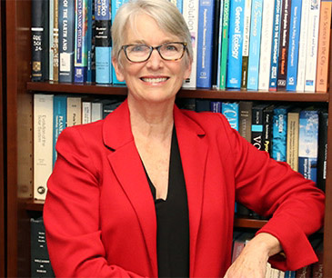 Jacqueline Eaby Dixon